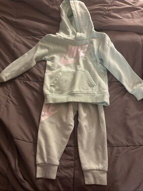 Nike Kids Mint Green Hoodie & Joggers Set with Pink Logo